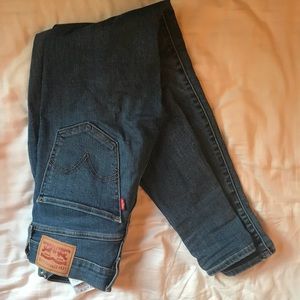 Levi’s Mile High Skinny Jeans